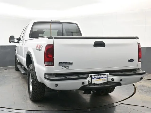 Used 2004 Beige Ford XLT image 11