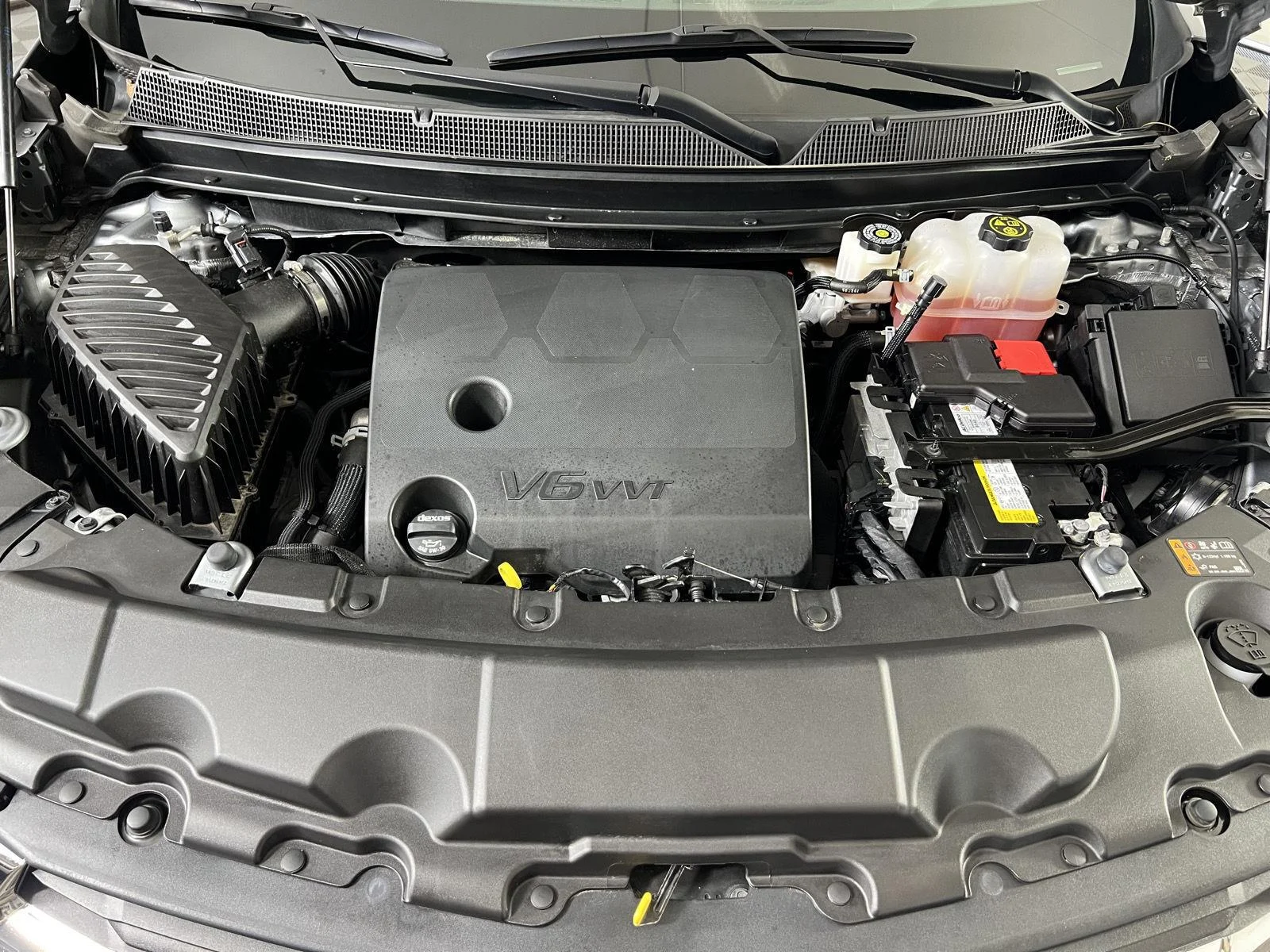 Used 2023 STERLING GRAY METALLIC Chevrolet LS image 30