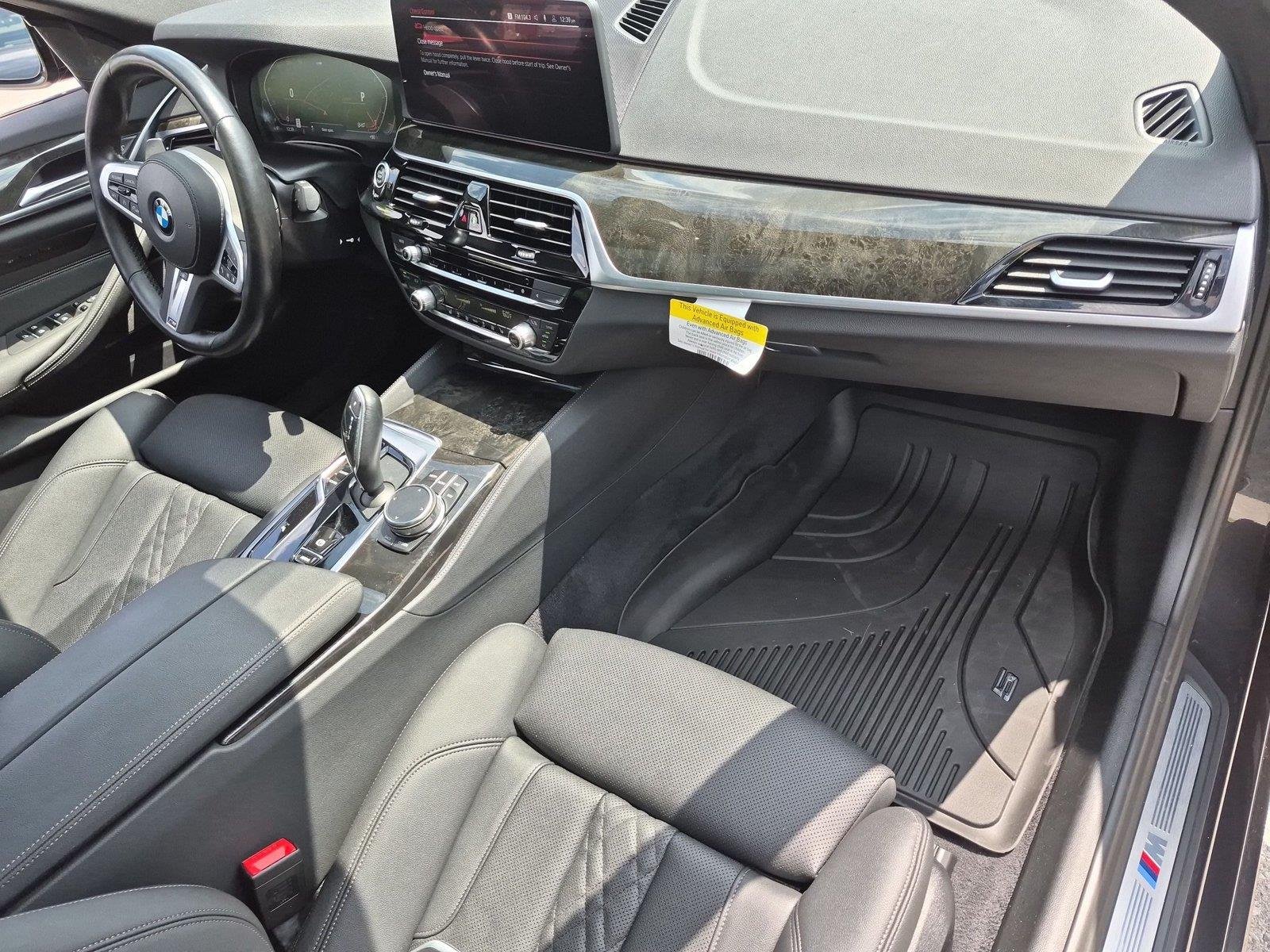 Used 2023 Dark Graphite Metallic BMW 530i xDrive image 39