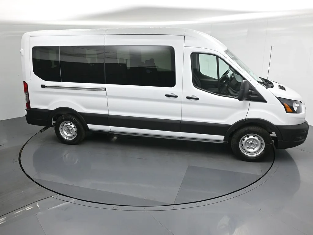 New 2025 White Ford XL image 44
