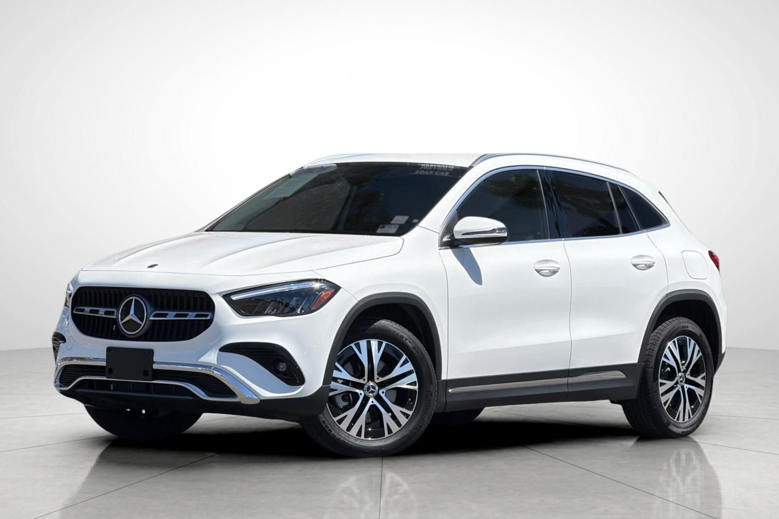 Certified Used 2026 White Mercedes-Benz GLA 250 image 1