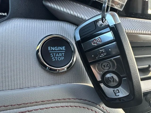 New 2026 Star White Metallic Tri-Coat Ford Active image 56