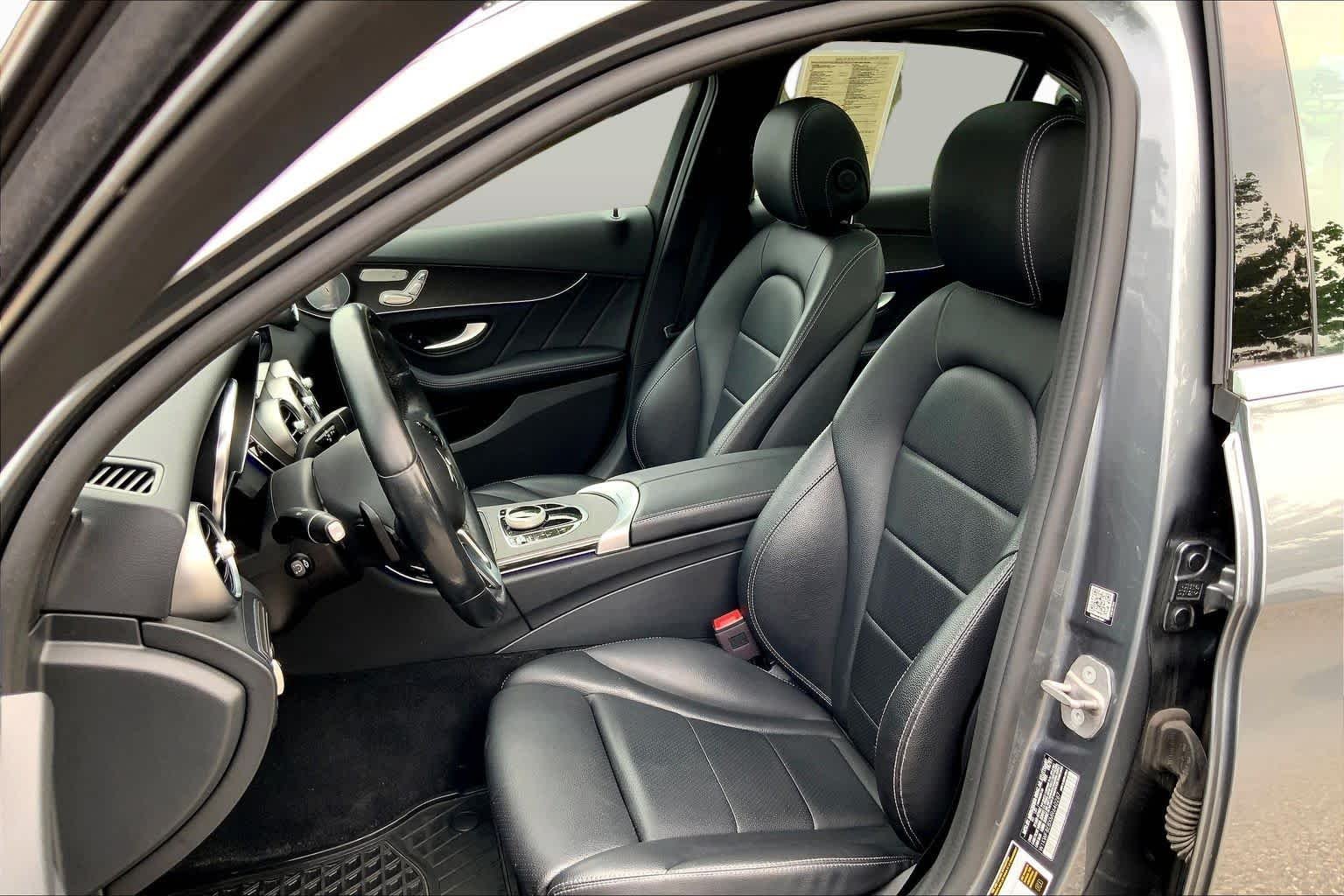 Used 2021 Selenite Grey Metallic Mercedes-Benz C 300 image 9