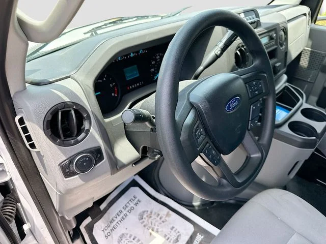 New 2025 Oxford White Ford KNAPHEIDE KUV129D20L image 6