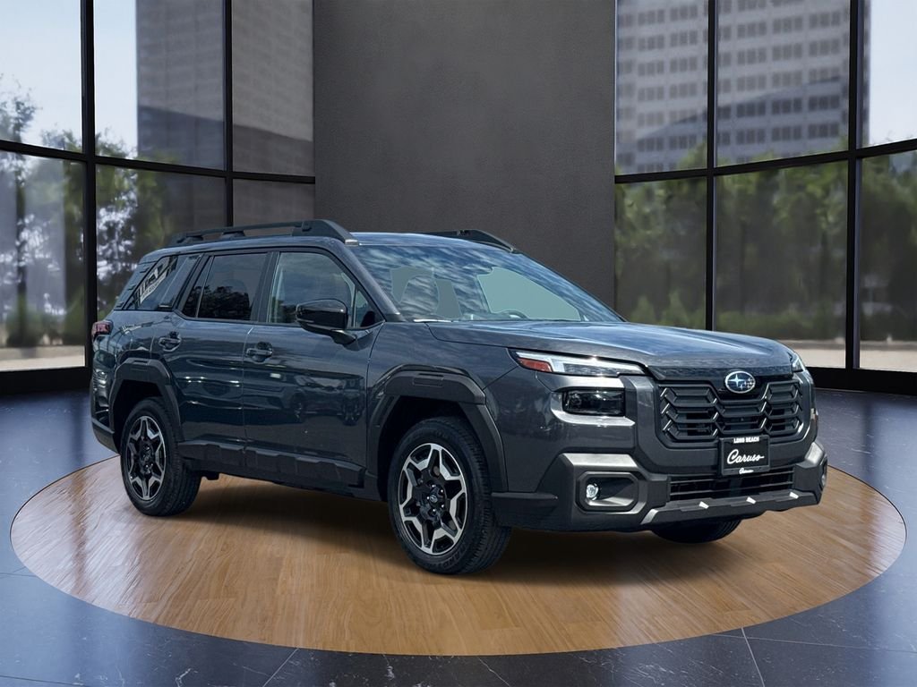 2026 Subaru Outback Touring's photo