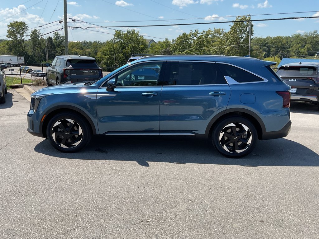 Certified Used 2025 Mineral Blue Kia EX image 6