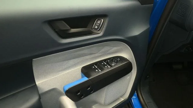 New 2026 Velocity Blue Ford XLT image 13