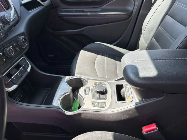 Used 2023 Sterling Metallic GMC Denali image 35