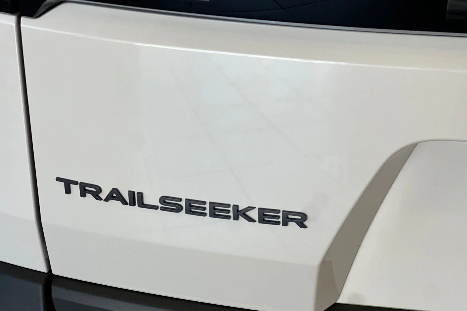 New 2026 White Subaru Premium image 25