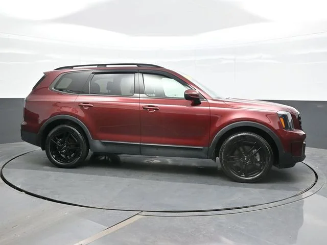 Used 2024 Red Kia EX X-Line image 8