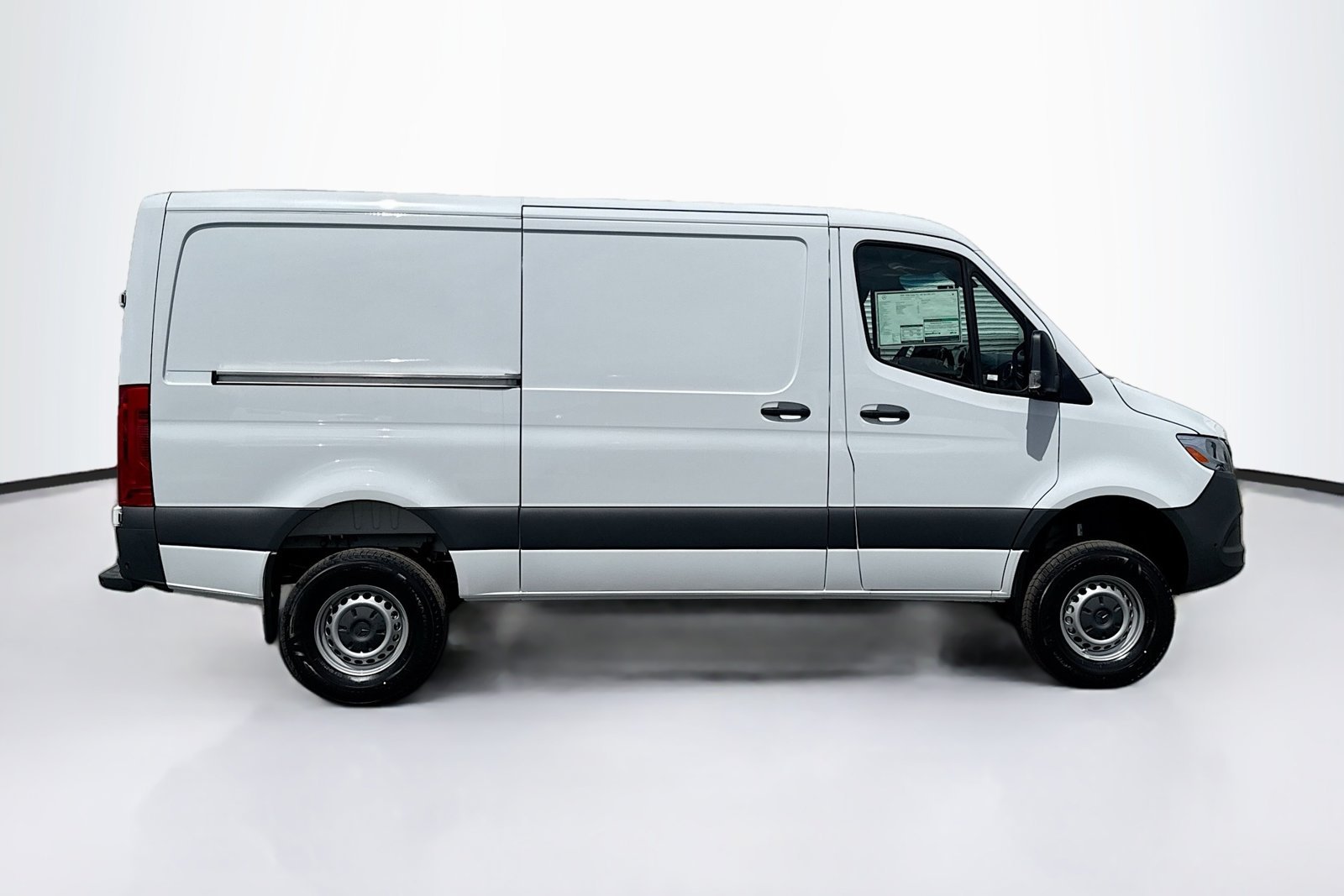 New 2026 Arctic White Mercedes-Benz  image 4
