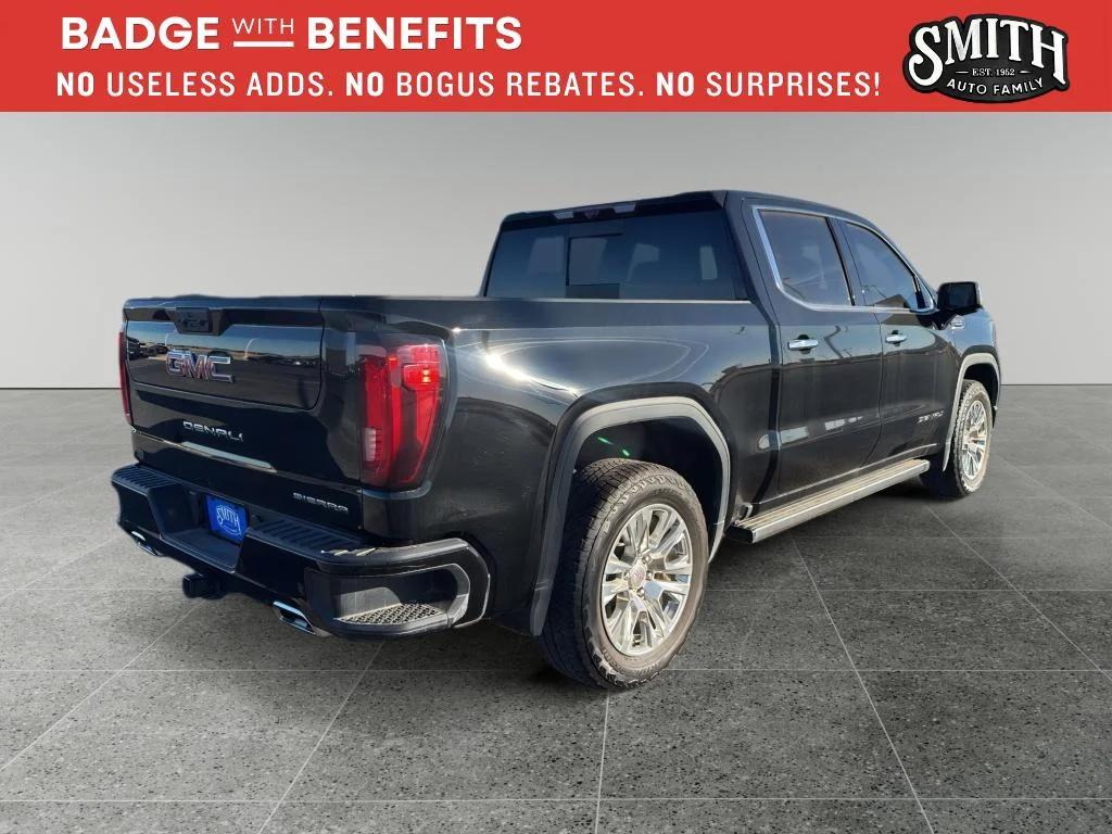 Used 2025 Onyx Black GMC Denali image 5