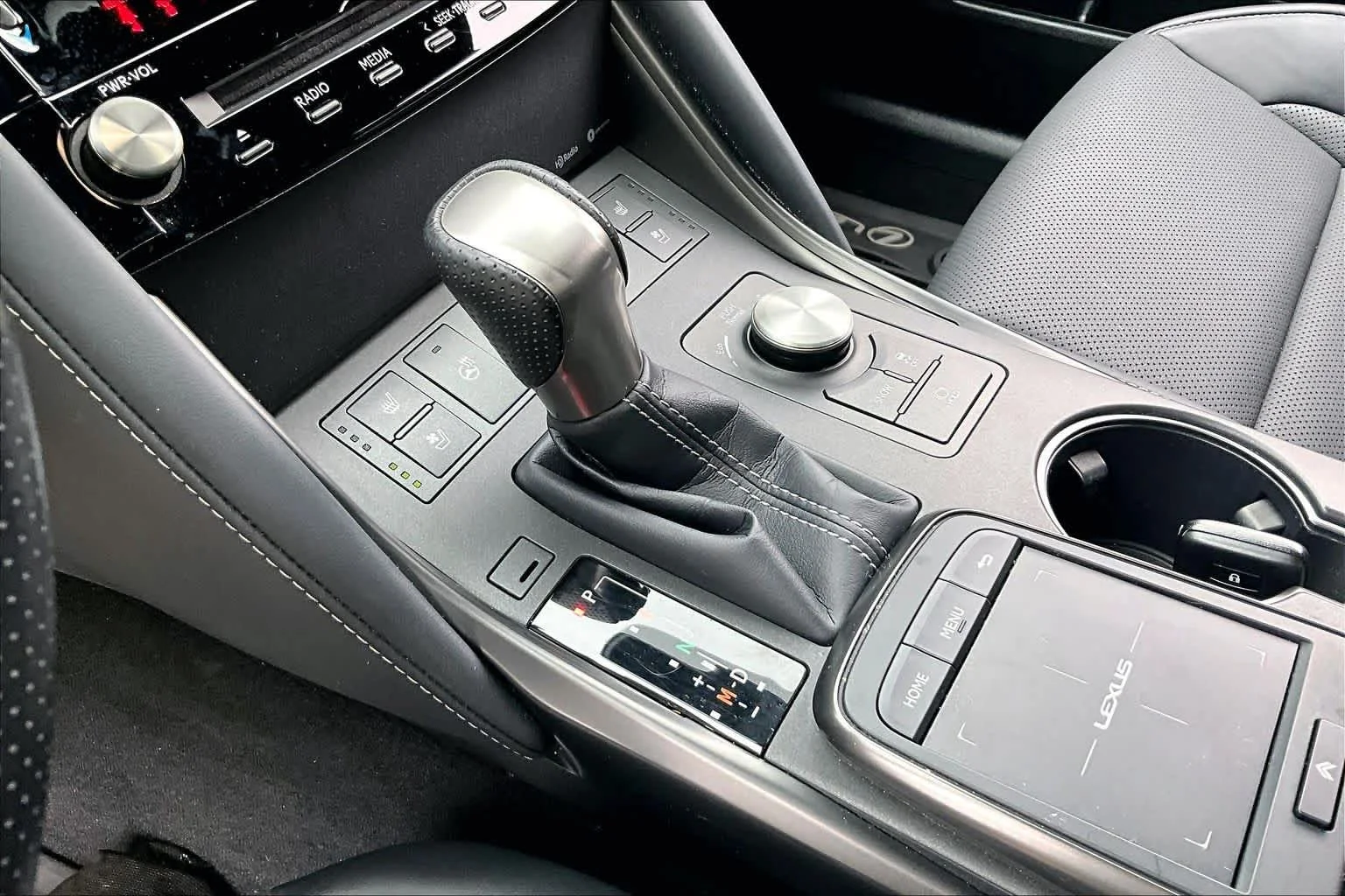 Used 2021 Atomic Silver Lexus F SPORT image 17