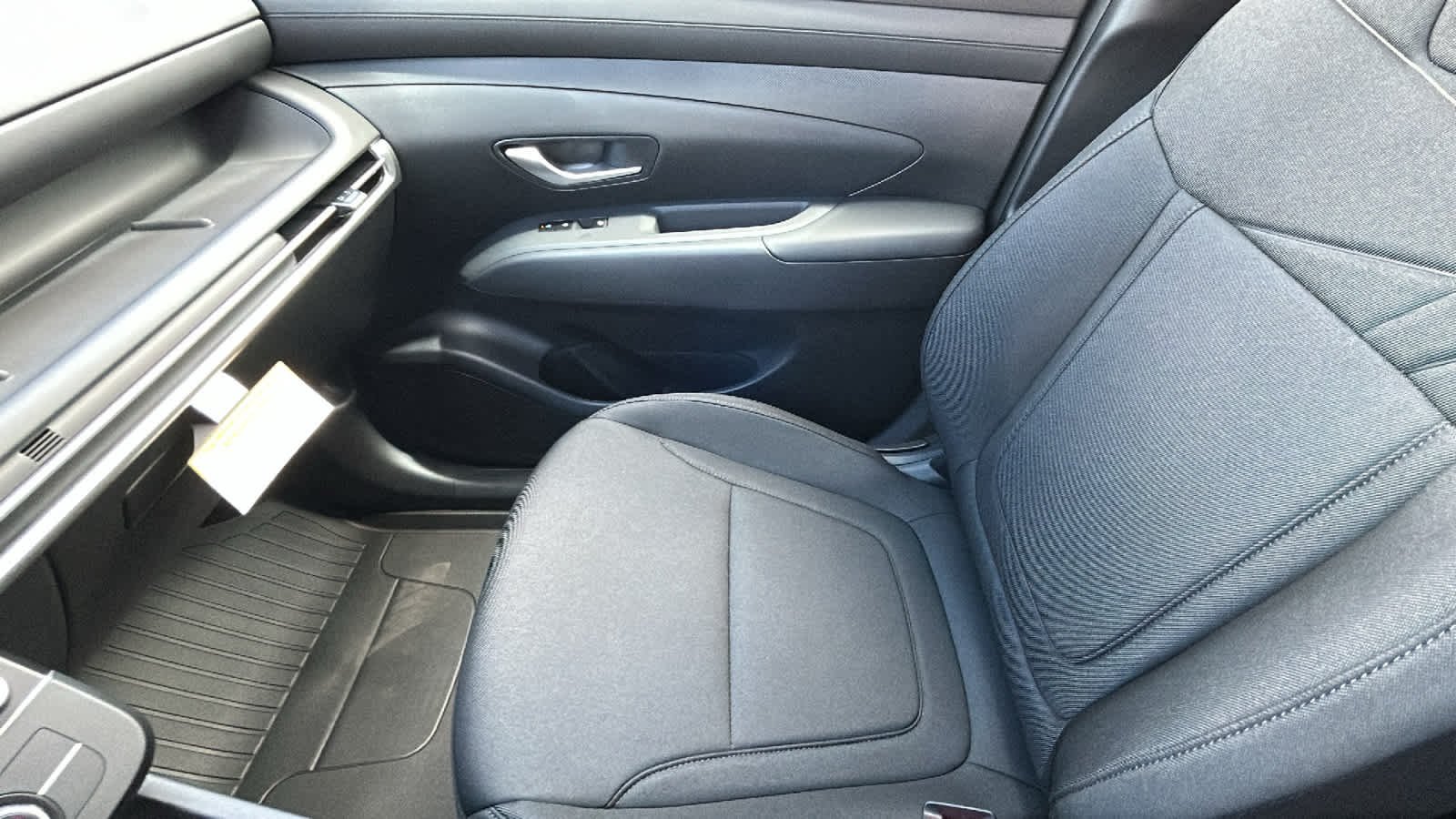 New 2026 Serenity White Pearl Hyundai SE AWD image 12