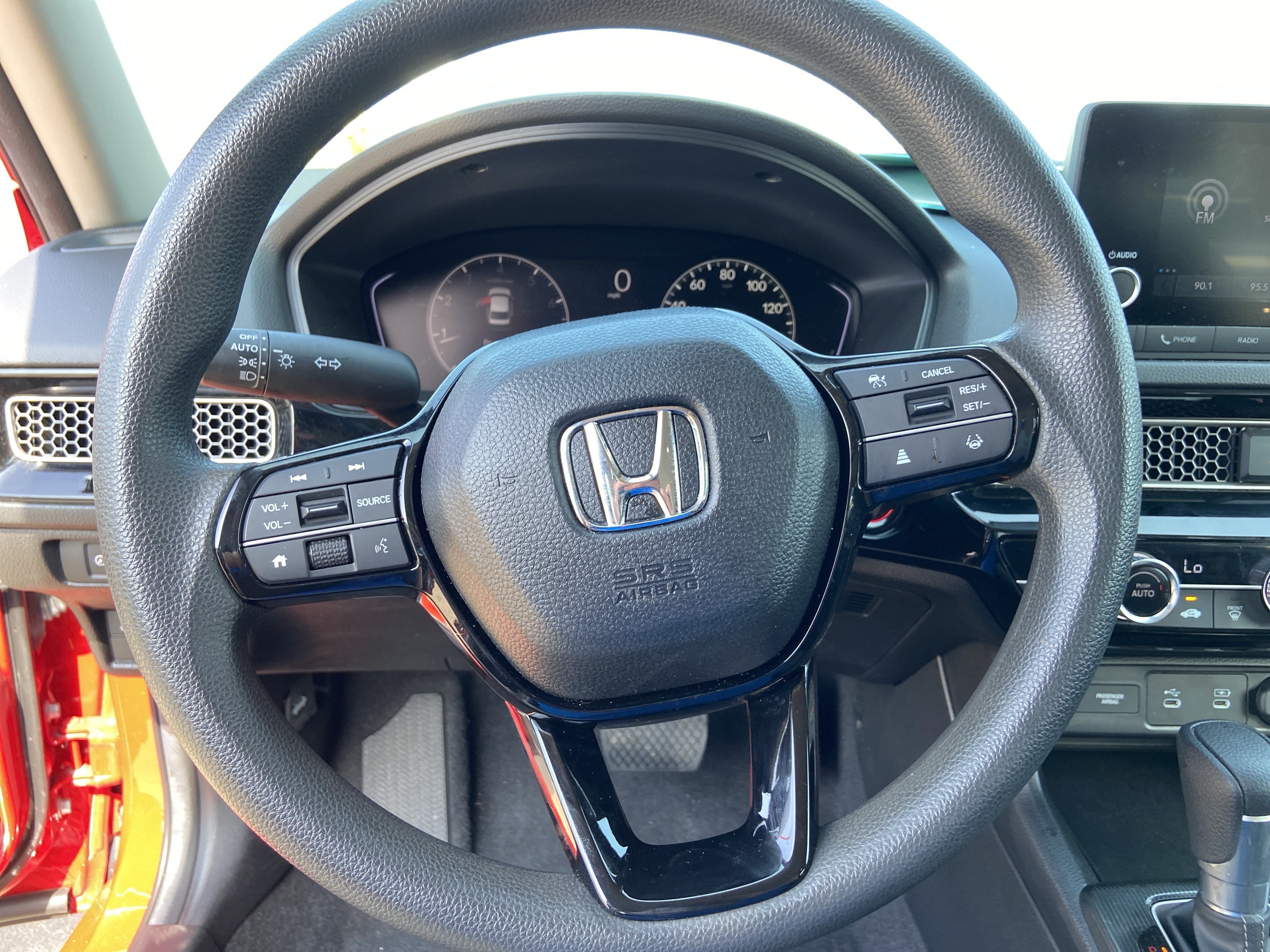 Used 2025 Rallye Red Honda LX image 35