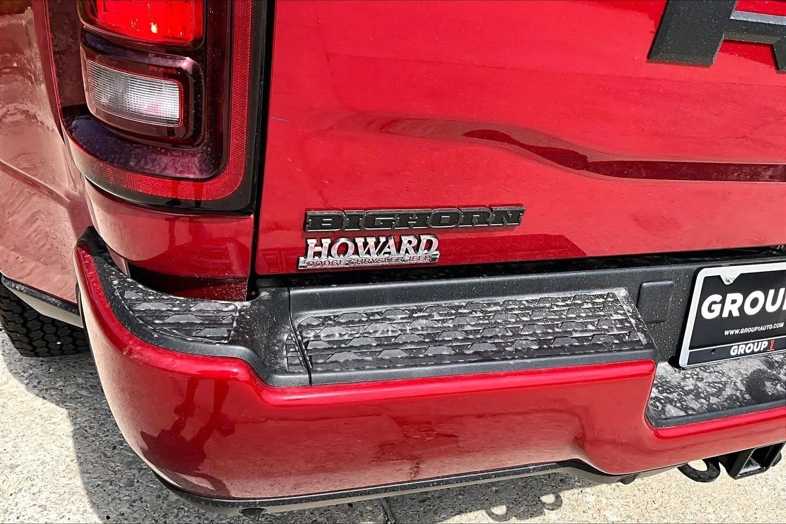 New 2026 Molten Red Pearl-Coat Exterior Paint RAM Big Horn image 16