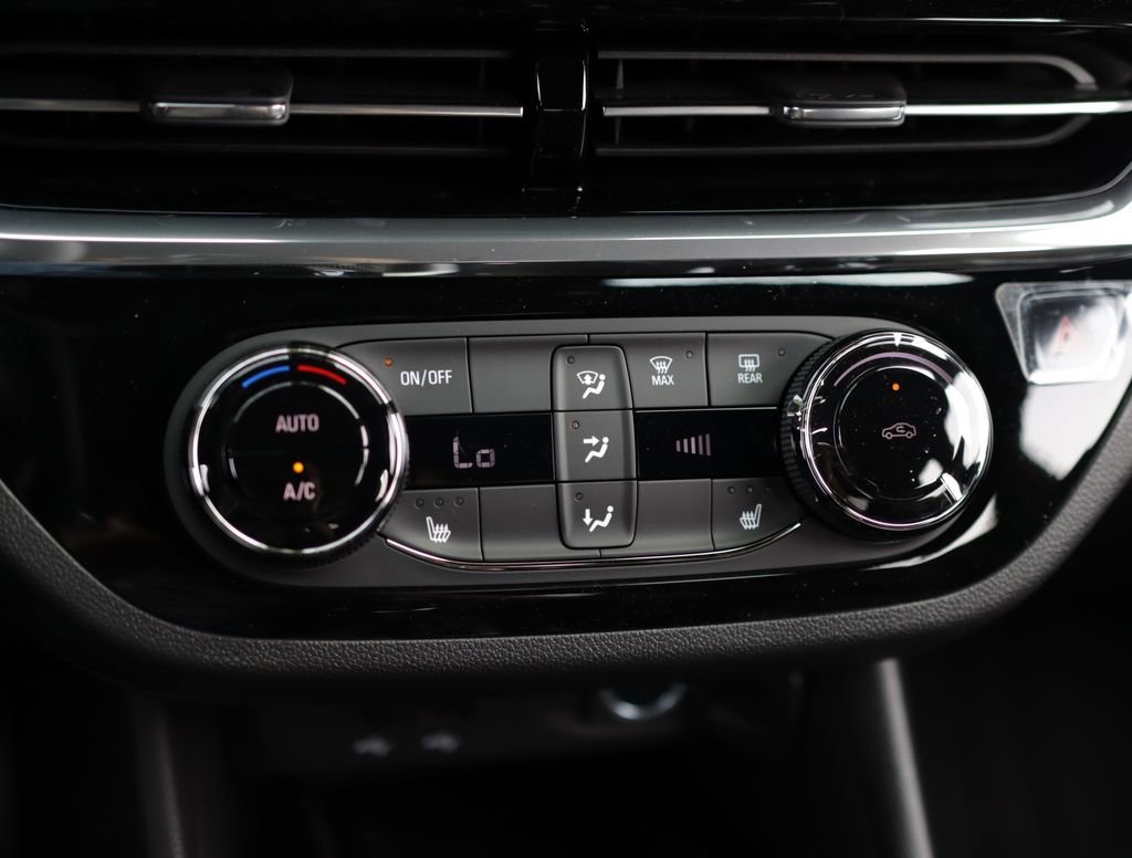 2026 Buick Envista Sport Touring - Photo 15