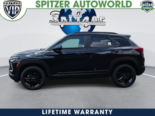 New 2026 Mosaic Black Metallic Chevrolet LT image 5