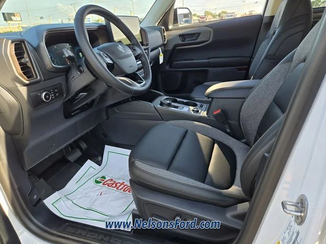 New 2026 Oxford White Ford Badlands® image 7