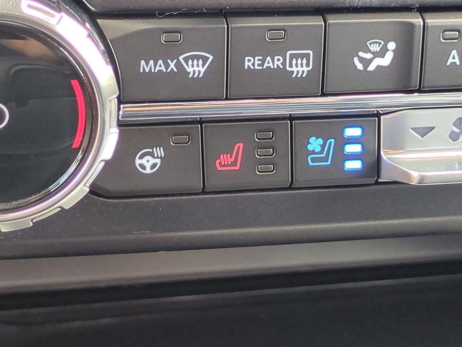 New 2026 Oxford White Ford F-250® Lariat® image 29
