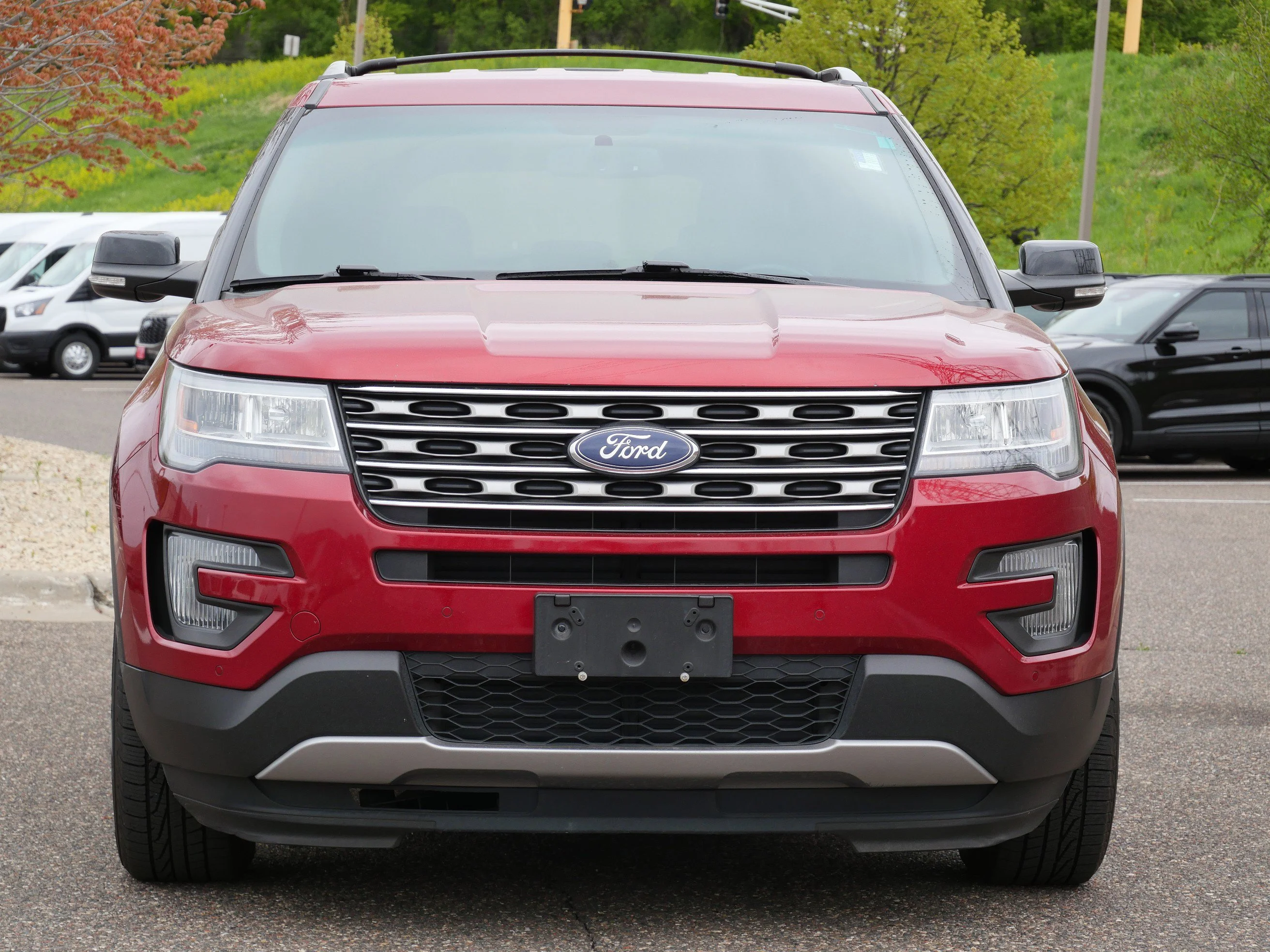 Used 2016 Ford Explorer XLT with VIN 1FM5K8D87GGA85625 for sale in Eden Prairie, Minnesota