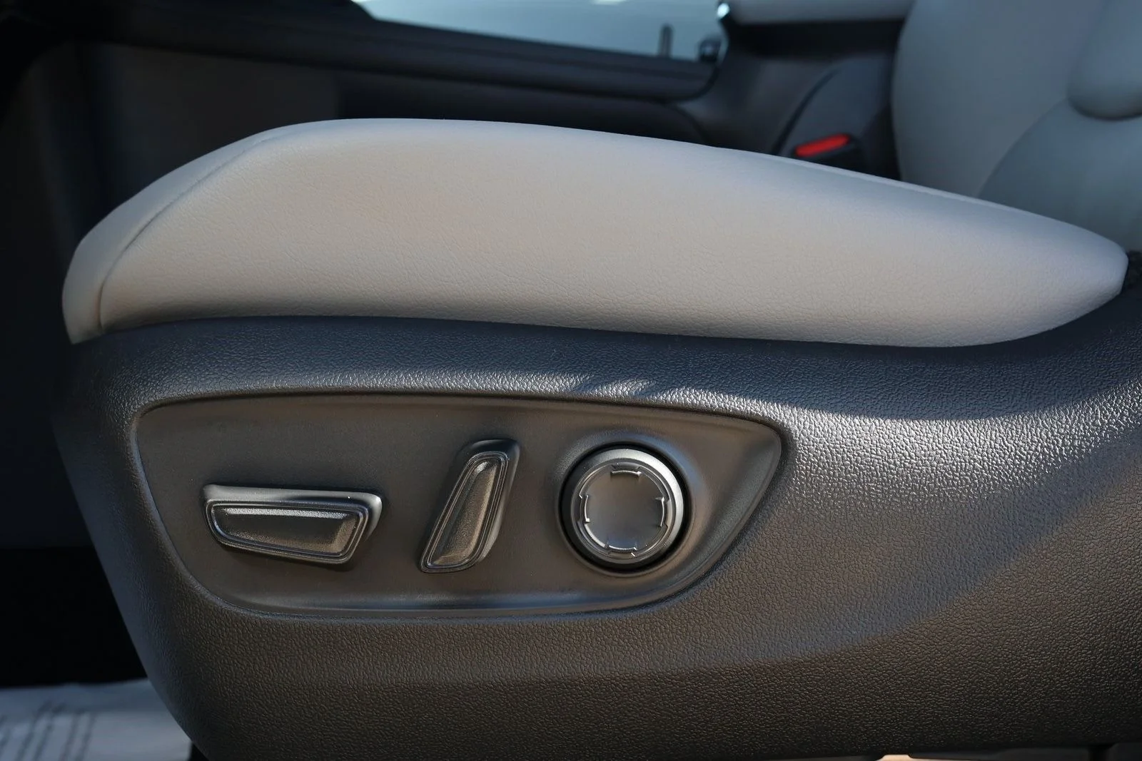 New 2026  Toyota XLE image 28