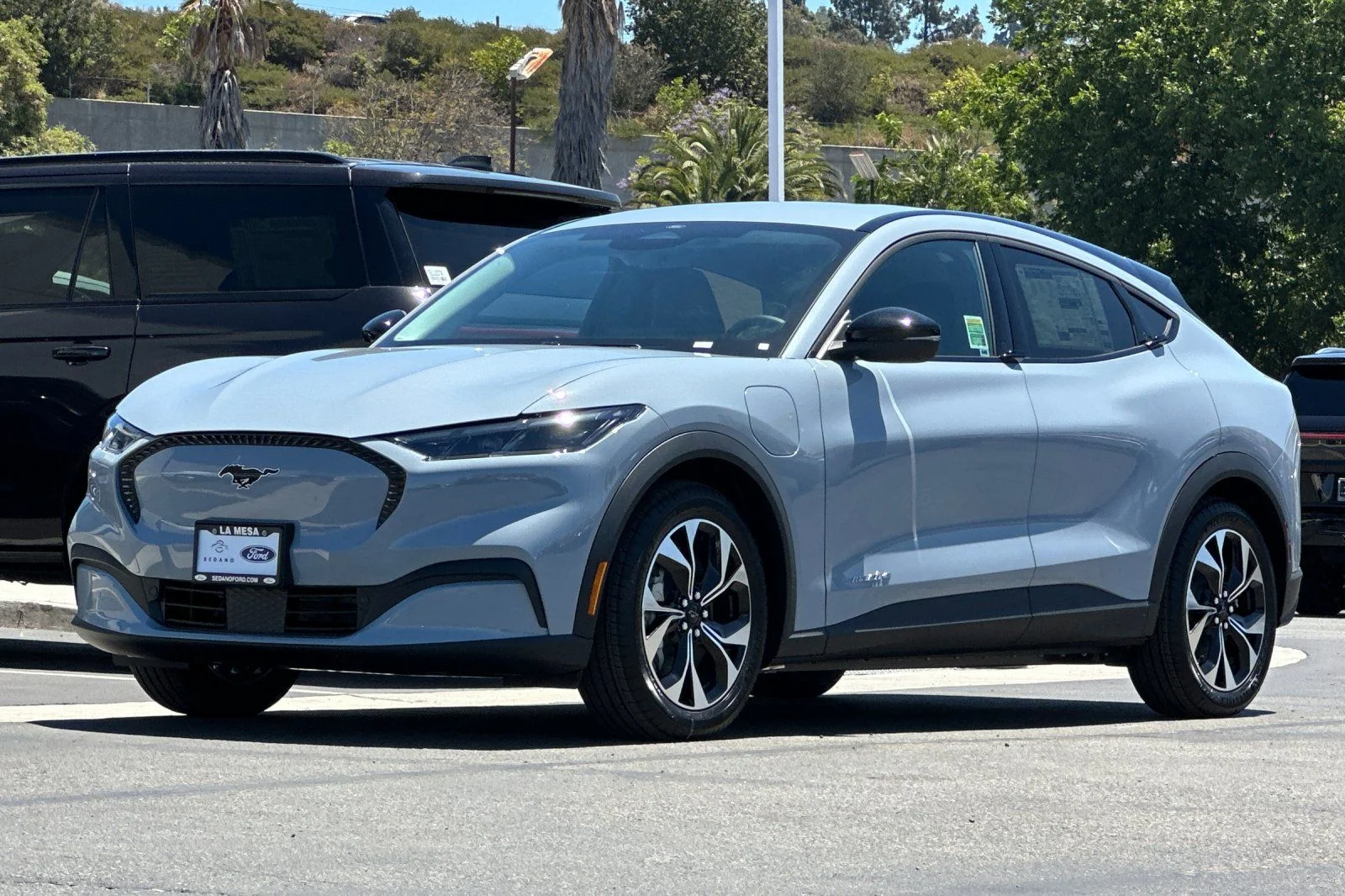 New 2026 Glacier Gray Metallic Tri-coat Ford Select image 7