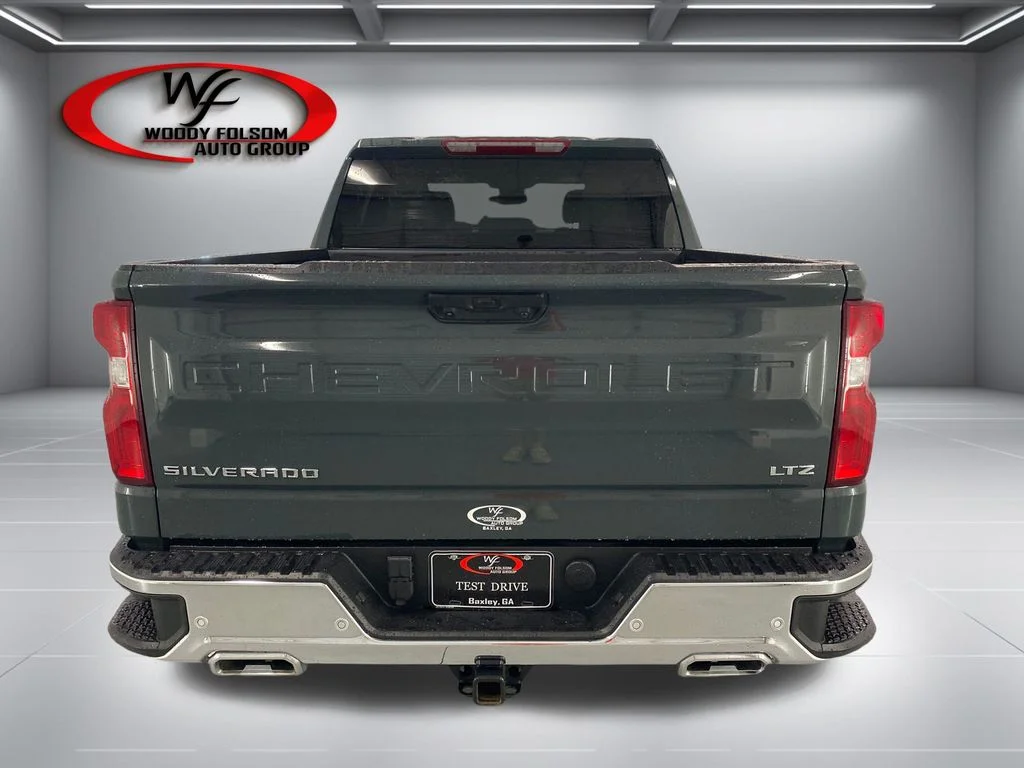 Used 2026 Gray Chevrolet LTZ image 8