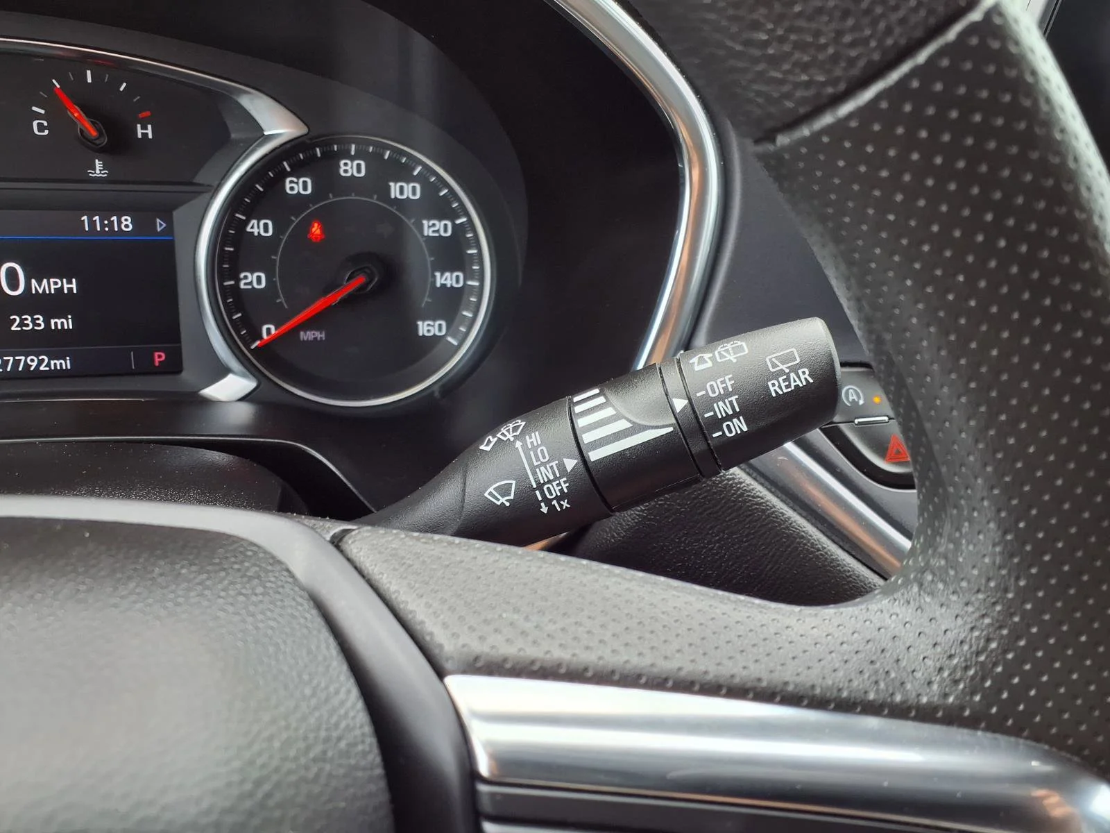 Used 2025 Summit White Chevrolet LT image 14