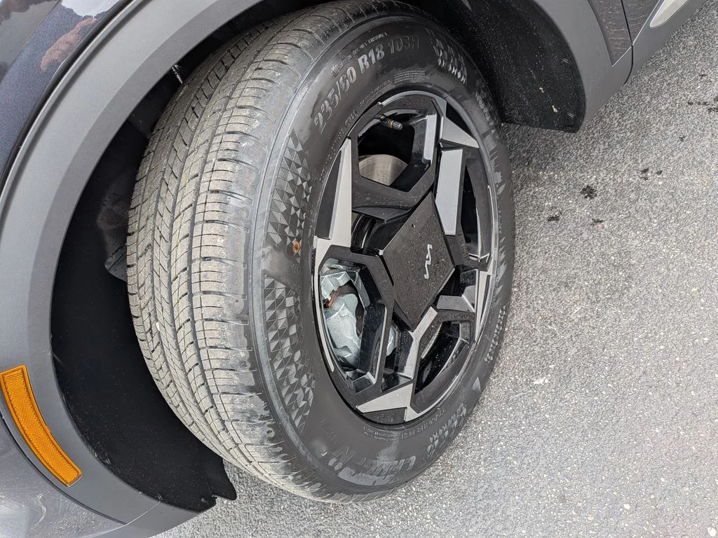 New 2026 Gray Metallic Kia EX image 35