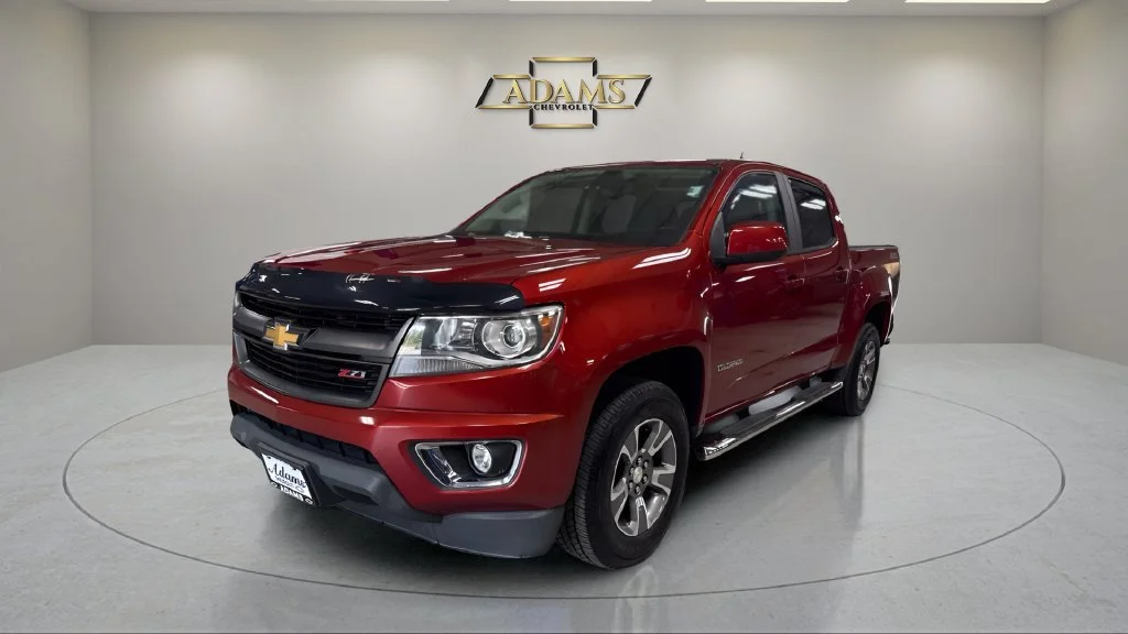 Used 2016 RED ROCK METALLIC Chevrolet 4WD Z71 image 1