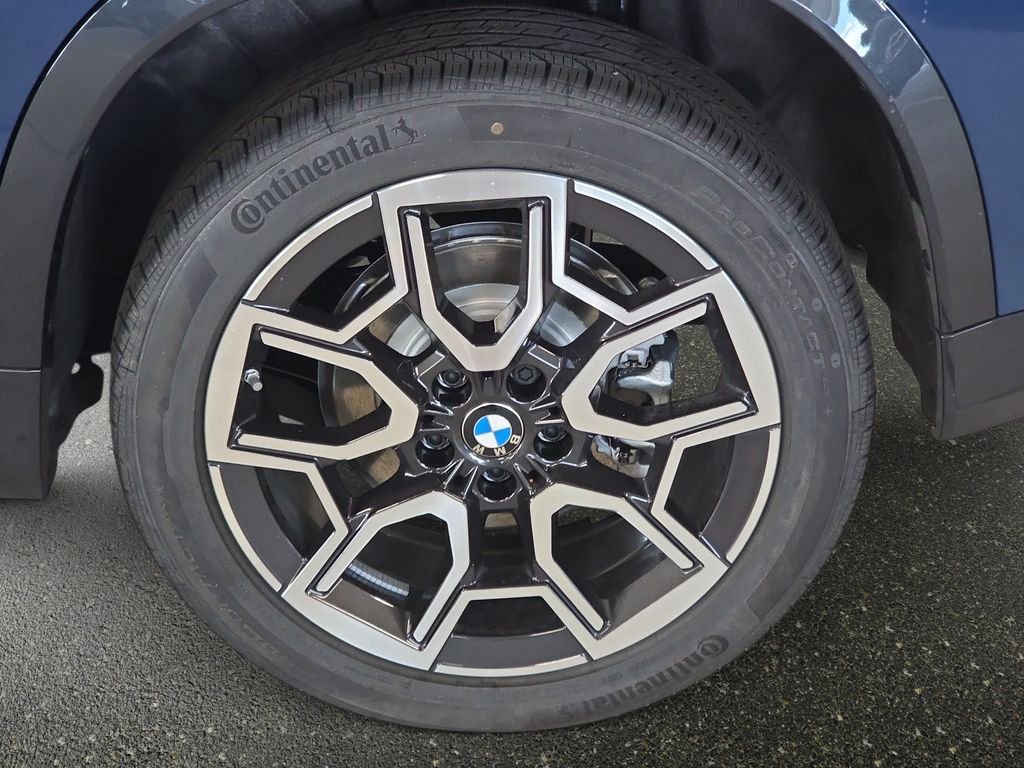 New 2026 Night Dusk Blue Metallic BMW xDrive28i image 17