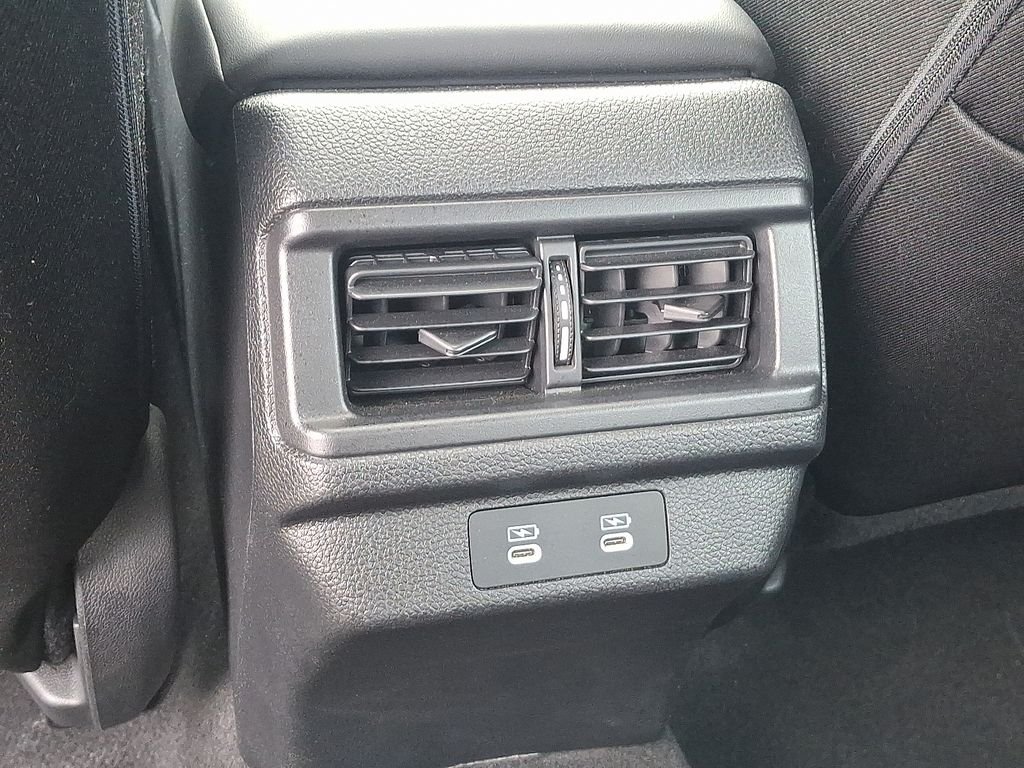 2025 Honda Accord SE - Photo 11