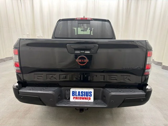 Used 2023 Black Nissan PRO-4X image 5