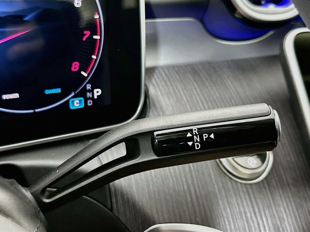 New 2026 MANUFAKTUR Alpine Grey Mercedes-Benz C 300 image 16