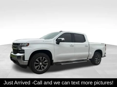 Used 2019 White Chevrolet LT image 1