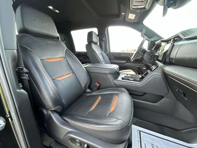 Used 2024 Black GMC AT4 image 30