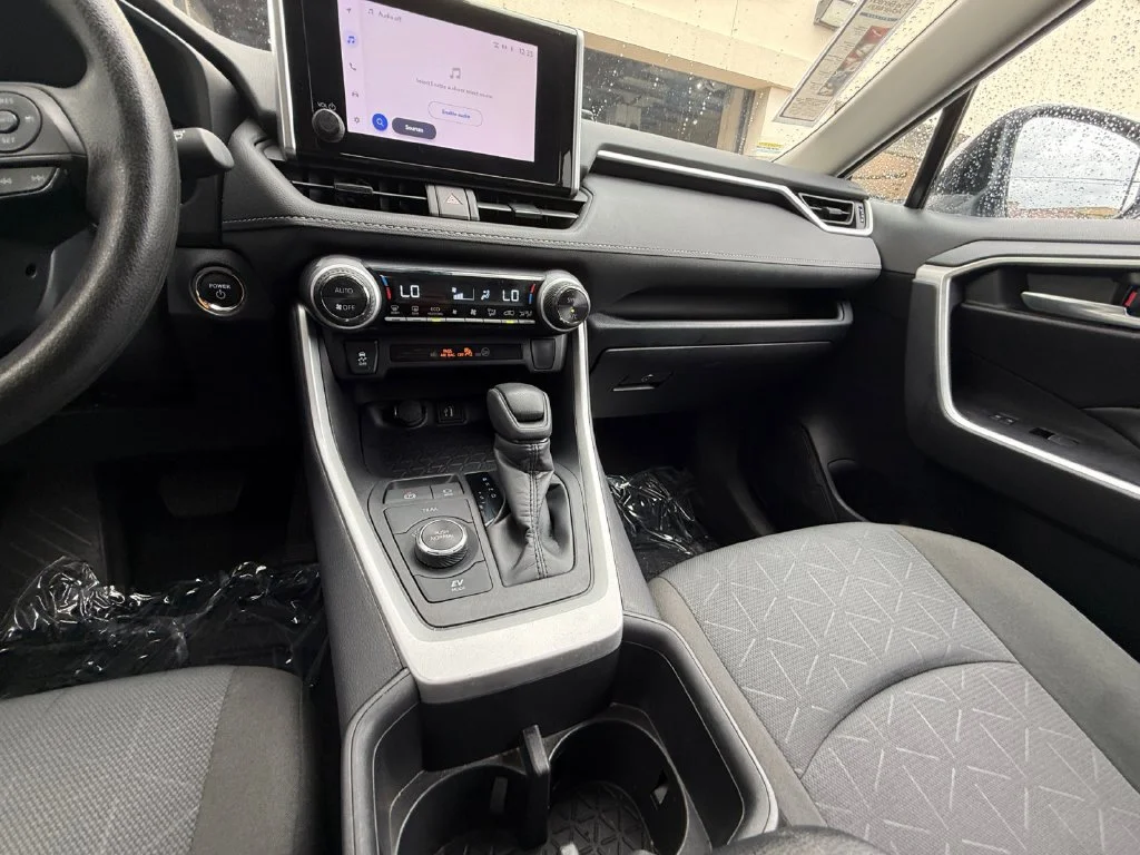 Used 2025 White Toyota XLE image 15