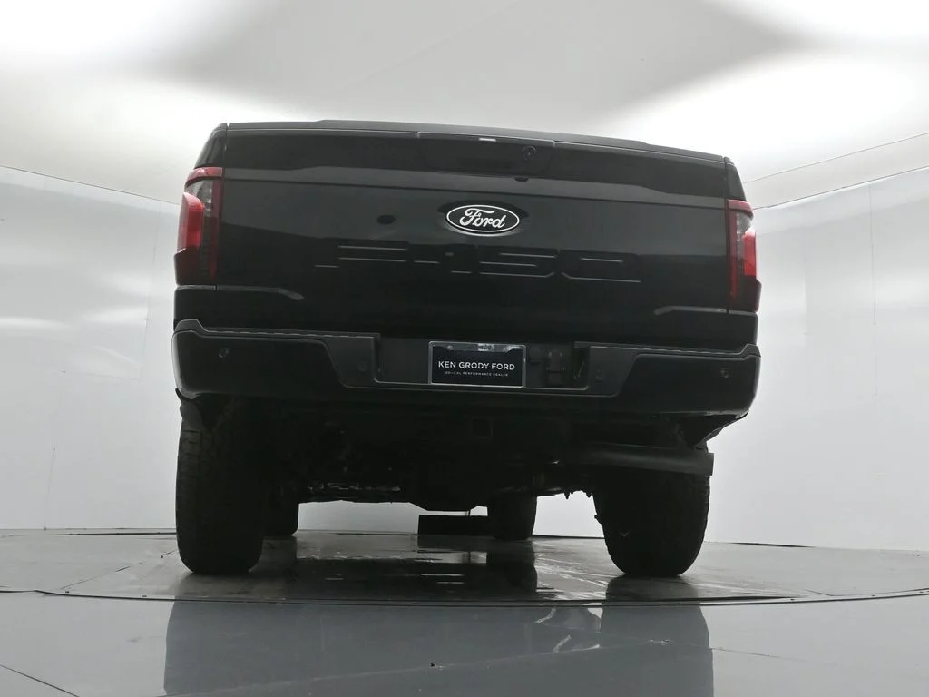 New 2026 Agate Black Metallic Ford XLT image 47