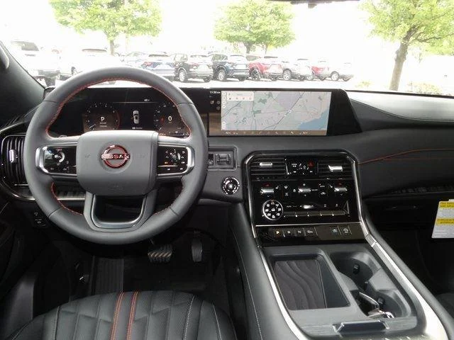 2025 Nissan Armada PRO-4X - Photo 13