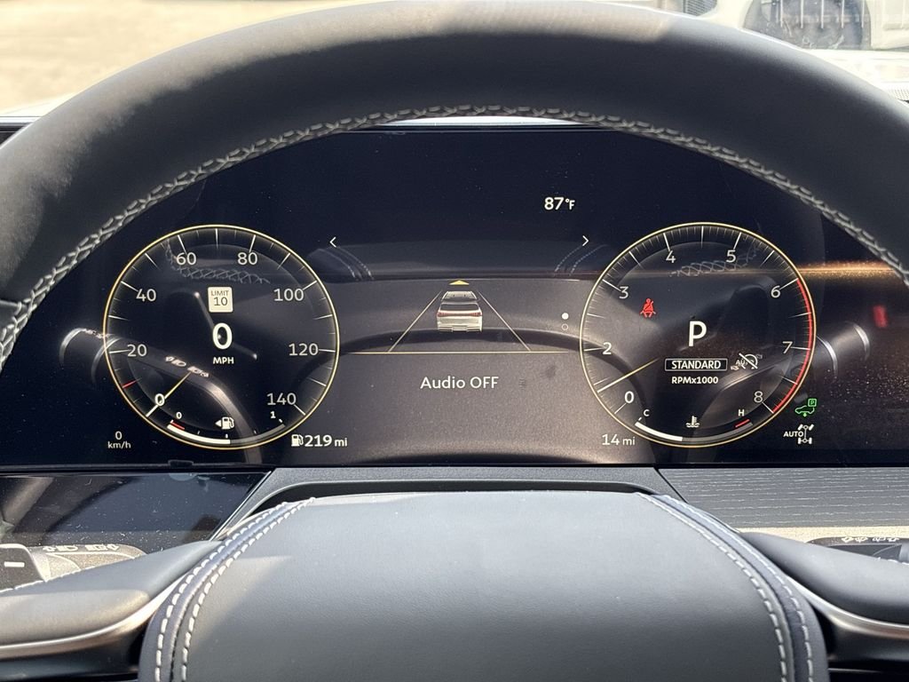 New 2027 RADIANT WHITE INFINITI Sport 4WD image 10