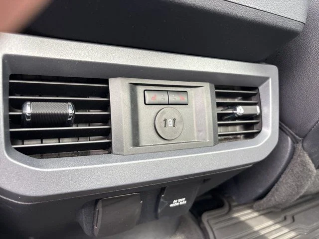Used 2024 White Ford Lariat image 21