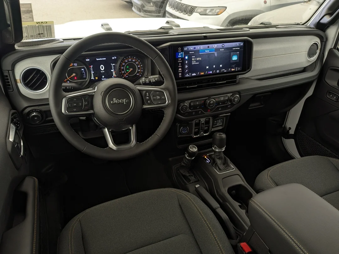 New 2026 White Jeep Sahara - - 4x4 - Body- Color Top - Side Steps - 2.0L Turbo - Remote Start & More! image 22