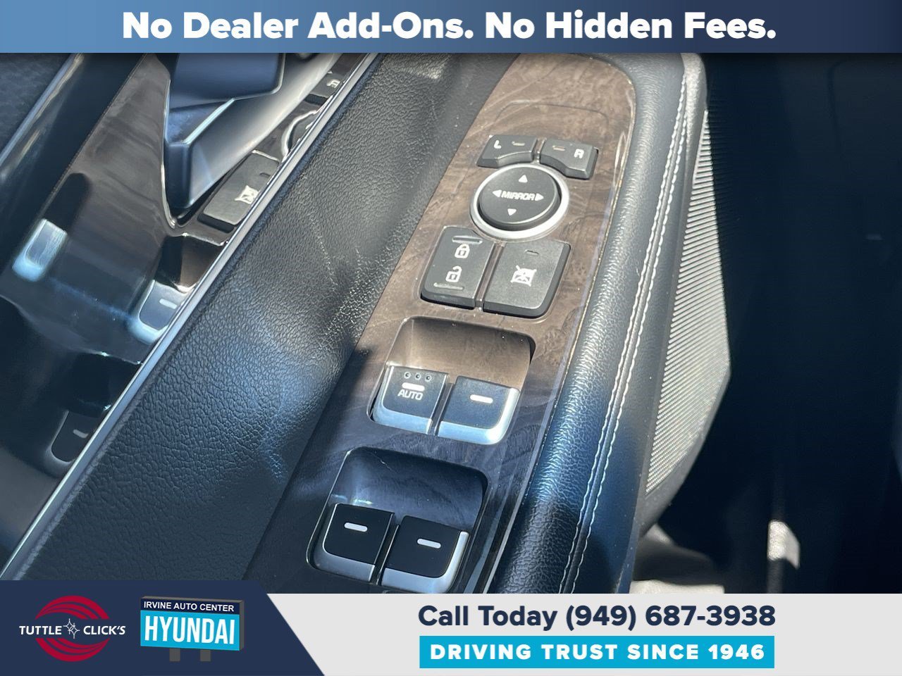 Used 2017 EBONY BLACK KIA L image 22