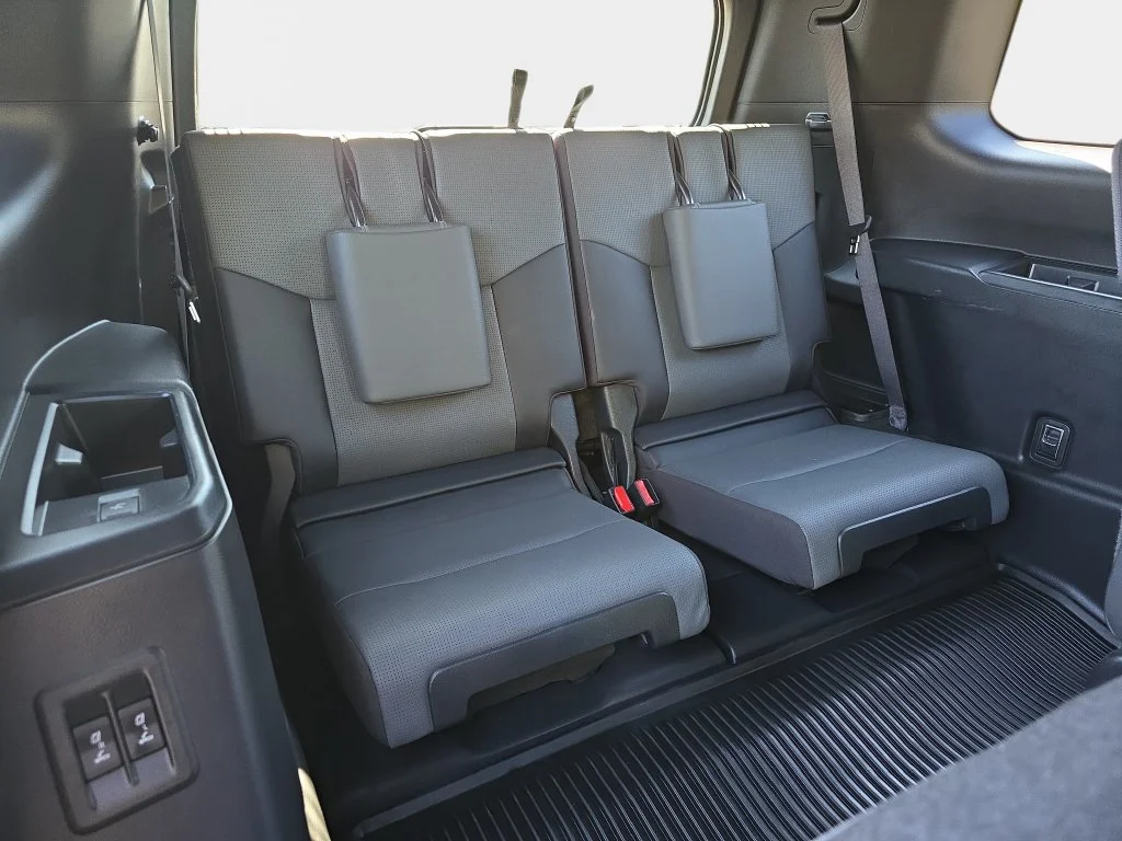Certified Used 2024 CAVIAR Lexus 550 Luxury image 13