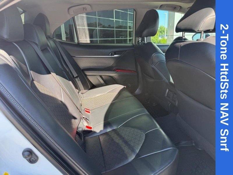 Used 2019 Midnight Black Metallic Toyota XSE image 12