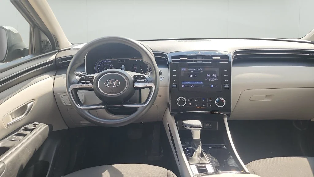 Used 2022 Gray Hyundai SEL image 14