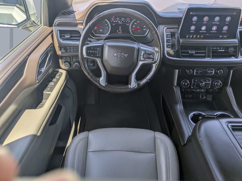 Used 2021 White Chevrolet Z71 image 17