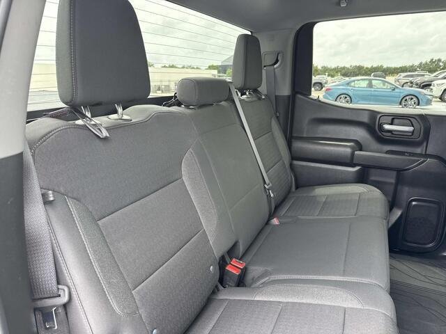 Used 2023 Northsky Blue Metallic Chevrolet Custom image 10