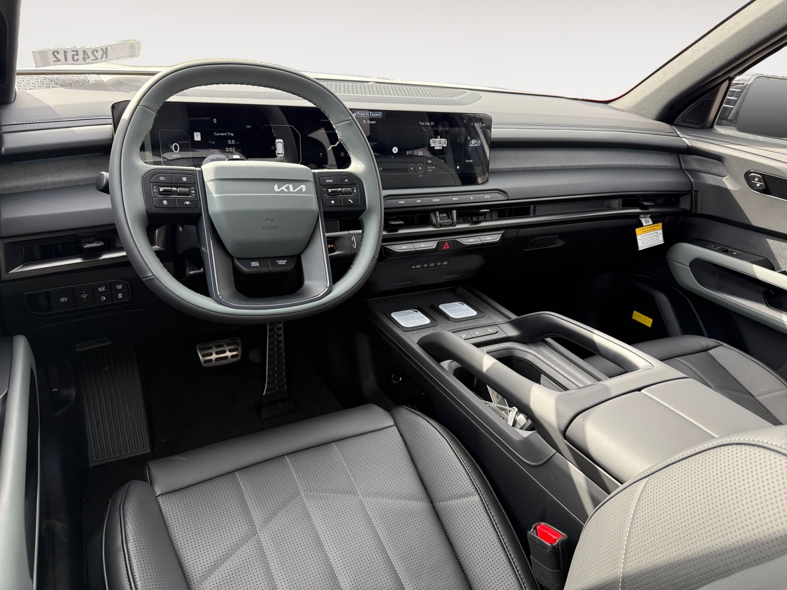 New 2027 Glacial White Pearl Kia X-LINE SX image 15